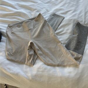 Outdoor Voices Leggings - Oat & Grey